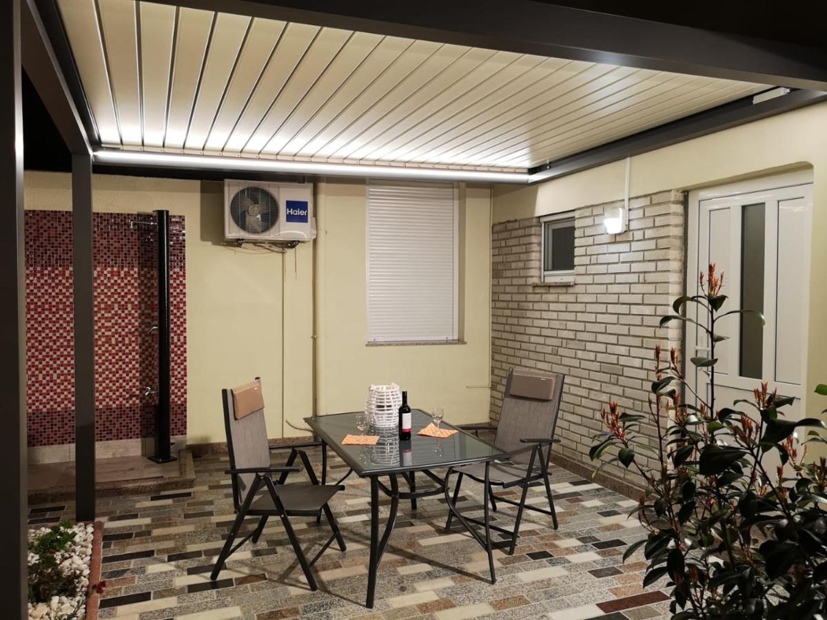 Anvedor Apartamento Crikvenica Exterior foto