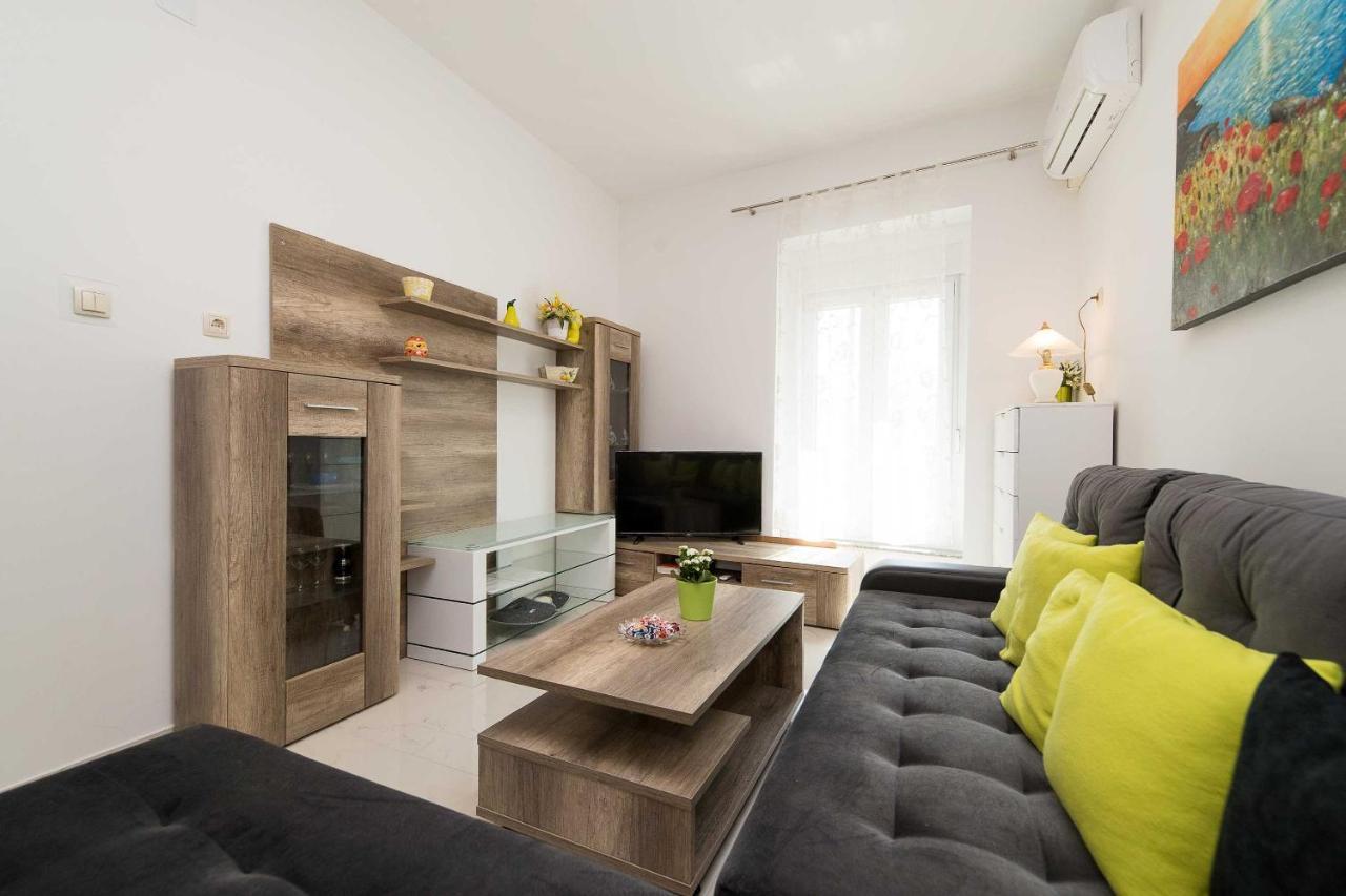 Anvedor Apartamento Crikvenica Exterior foto