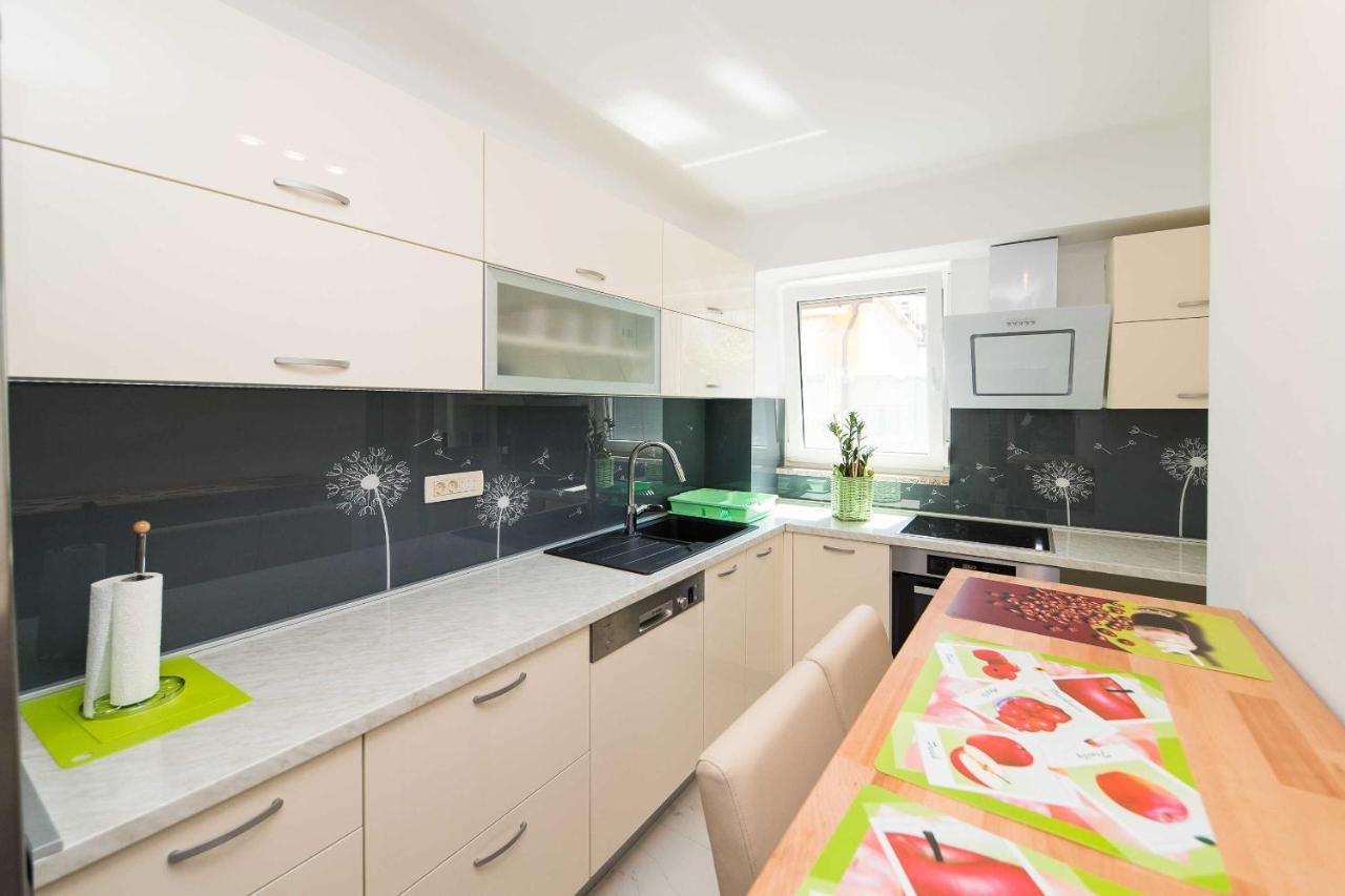 Anvedor Apartamento Crikvenica Exterior foto